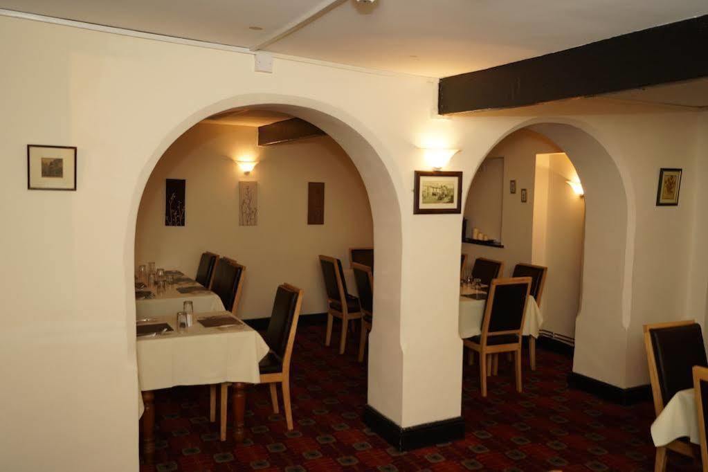 The Castle Inn Ъск Екстериор снимка